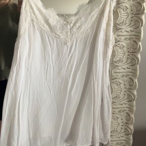 Abercrombie white lace trim camisole